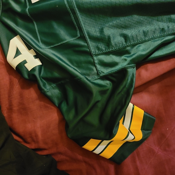 Brett Favre Reebok jersey - Picture 2 of 7